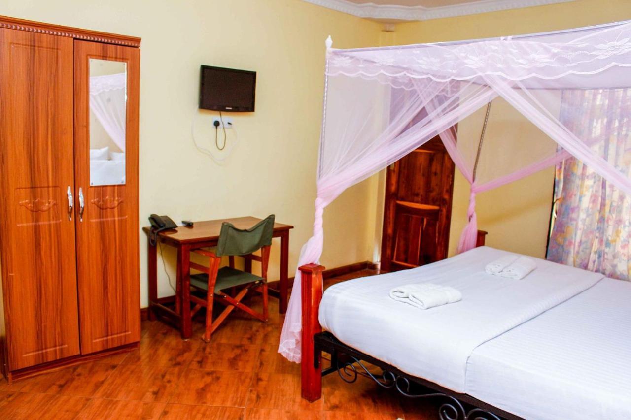 ארושה Bright Star Hotel מראה חיצוני תמונה