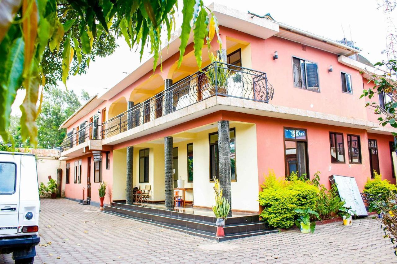 ארושה Bright Star Hotel מראה חיצוני תמונה