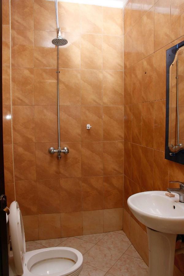 ארושה Bright Star Hotel מראה חיצוני תמונה