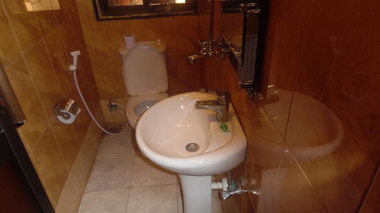 ארושה Bright Star Hotel מראה חיצוני תמונה
